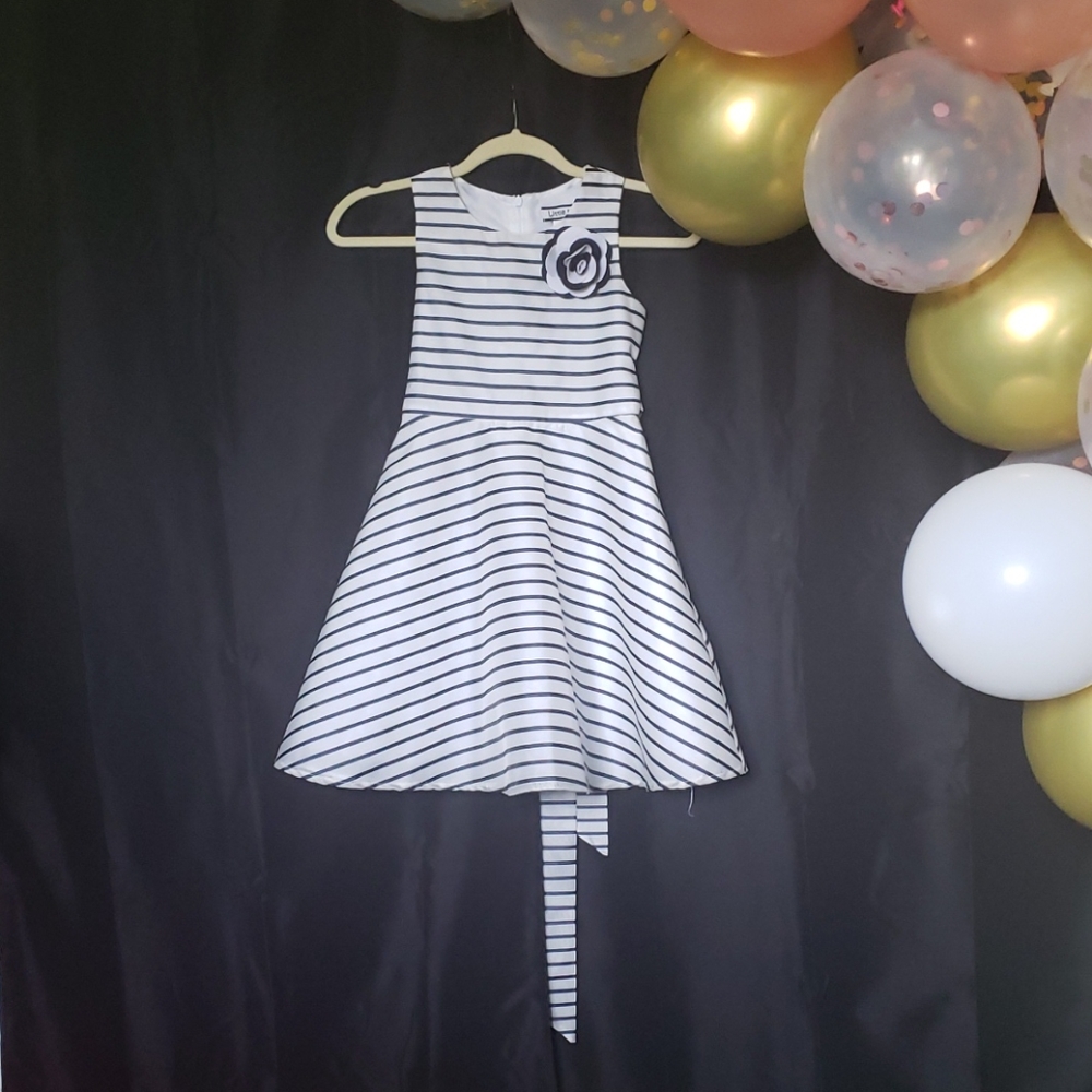 *Little Miss black and white striped dress | Size 8